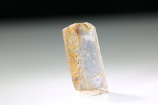 scharf auskristallisierter Sillimanit Kristall 