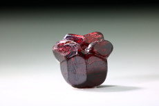 Rare cyclic-twinned  Spinel Crystal 