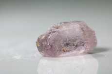Top seltener pink Painit Kristall Tanai