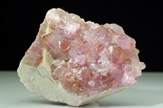 Pinkfarbige Turmalin Kristall in Matrix