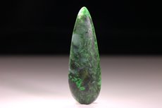 Partly transparent Maw Sit Sit, Chromium Jade Cab