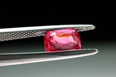 Top Fine pink-red Cut Spinel Mogok