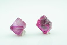 Rubin Kristalle Pseudo-Oktaeder 
