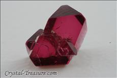 Very clean Twinned Spinel