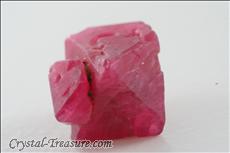 Spinel Octahedron with Twin