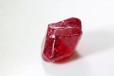 Rare Cyclic Spinel Crystal