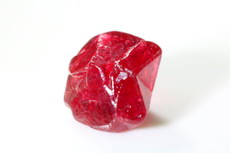 Rare Cyclic Spinel Crystal