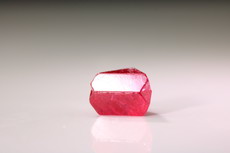 Fine twinned Spinel Crystal after Spinel -law