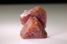 Interesting double twinned Spinel Crystal 