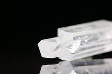 ゴッシェナイト (Goshenite Crystal)