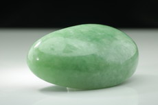 Seltener  Hydro-Grossular Cabochon (Transvaal Jade)