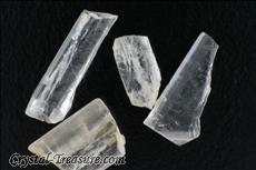 5 Hambergit Kristalle mit Endflächen
