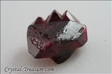 Multiple Twinned スピネル (Spinel)