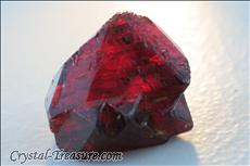 Multiple Twinned スピネル (Spinel)