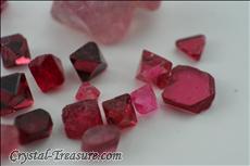 Fine pink- red スピネル (Spinel) Lot