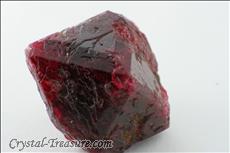 Red スピネル (Spinel) Octahedron