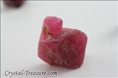 Various shaped & Twinned スピネル (Spinel) 結晶 (Crystals)