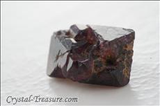 Various shaped & Twinned スピネル (Spinel) 結晶 (Crystals)