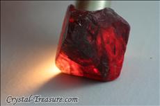 Various shaped & Twinned Spinel crystals