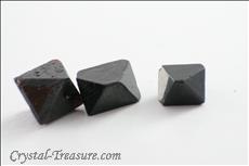 Very Dark Red & Fine Terminated Spinel Octahedrons