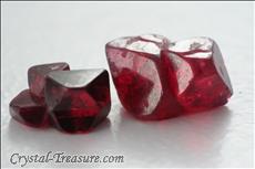 Various shaped & Twinned スピネル (Spinel) 結晶 (Crystals)