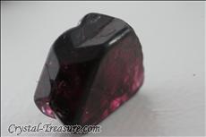 Various shaped & Twinned Spinel crystals