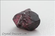 Various shaped & Twinned Spinel crystals