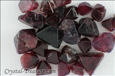 Various shaped & Twinned Spinel crystals