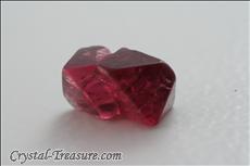 Various shaped & Twinned Spinel crystals