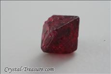 Various shaped & Twinned Spinel crystals