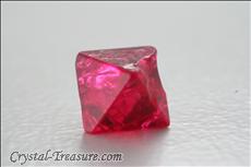 Top Gemmy  スピネル (Spinel) Octahedron