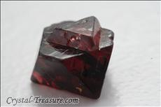 Twinned スピネル (Spinel)  with Trigon