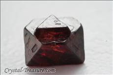 Twinned スピネル (Spinel)  with Trigon