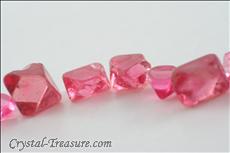 61 pcs  Pink / Red スピネル (Spinel) Octahedron