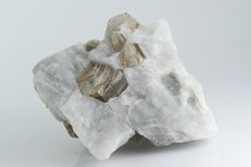 Phlogopite & Spinel on Calcite