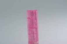 Top Fine Pink 電気石 (Tourmaline)