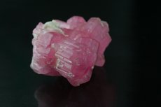 ルベライト/ 白雲母 (Rubellite  / Muscovite)