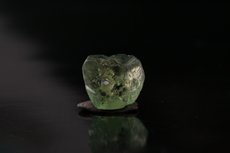 クリソベリル (Vanadium - Chrysoberyl)