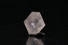 フェナサイト (Phenakite w. Aikinite)