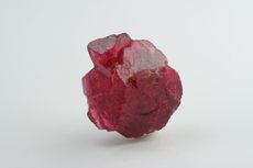 Rare sharp Cyclic Spinel Twin Crystal