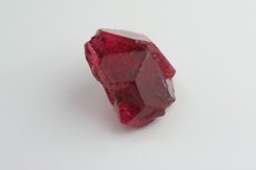 Rare sharp Cyclic Spinel Twin Crystal