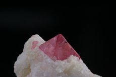 Fine Spinel Crystal in Matrix