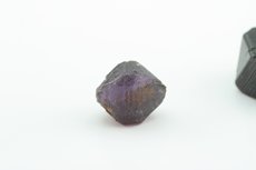 スピネル (Spinel)