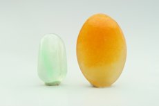 Orangefarbige & Grüne Jade