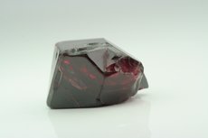 Cyclic Twinned Spinel Crystal 