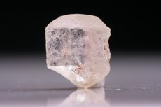 Sinhalit Crystal