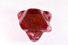 Fine Star of David Spinel Crystal  1 ct.