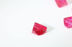 スピネル (Spinel)