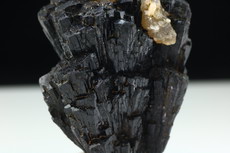 Garbenförmiger Schorl Kristalle mit Quarz