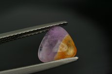 Johachidolith / Hackmanit Cabochon